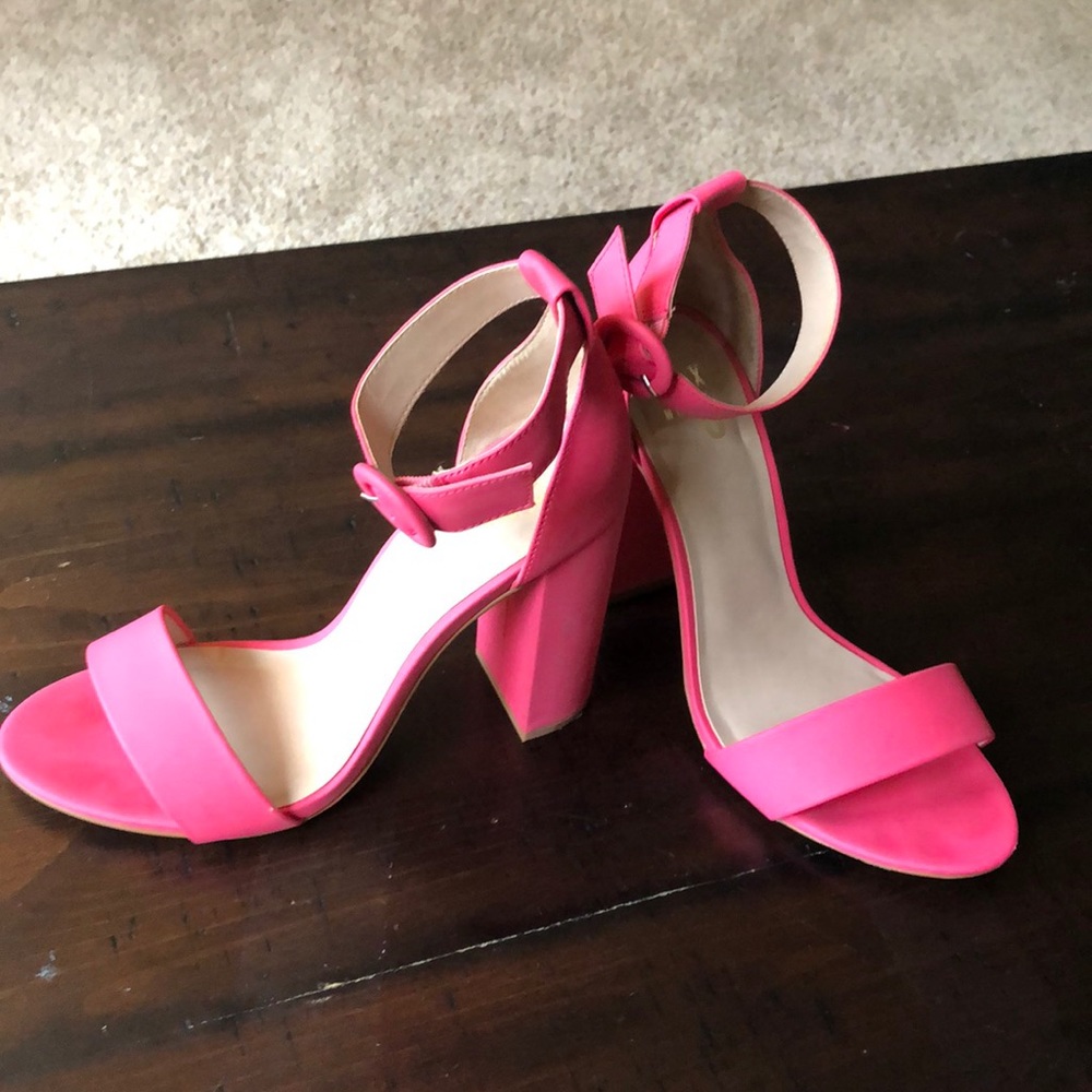 Hot hot hot pink stacked heels